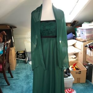 NWT Forest Green floor length gown+shawl s12